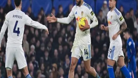 NBA灰熊杰克逊静谧之夜秀准者战靴风采