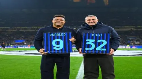 李永佳关键进球助广州城中超第18轮1-0胜广州队，韦世豪错失良机